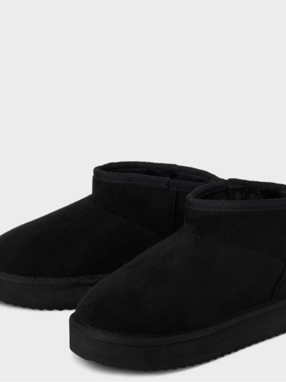 Girl size 11c Black Shearling-Lined Slip-On Boots